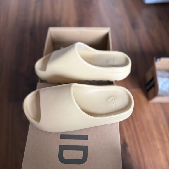 adidas Yeezy Slide Desert Sand